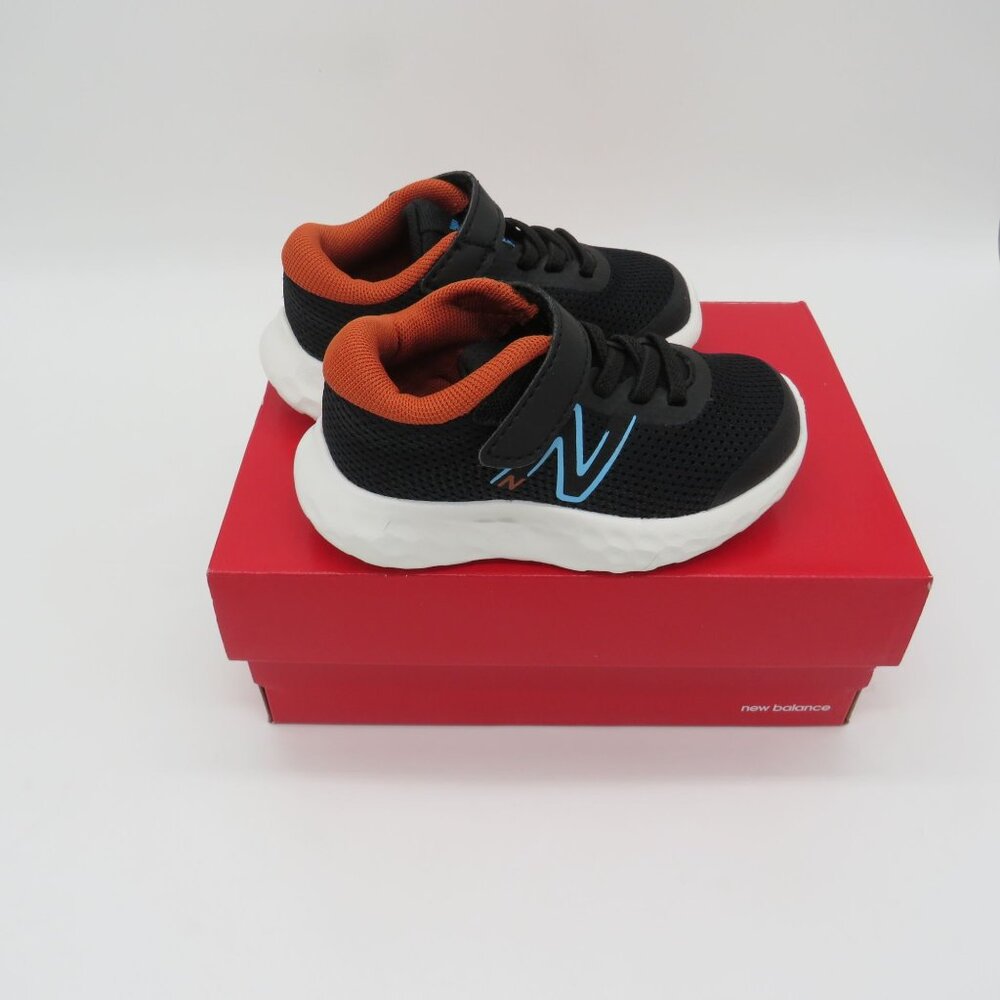 New Balance Kids Black & Orange Shoes Hook & Loop Straps Size 4 NEW
